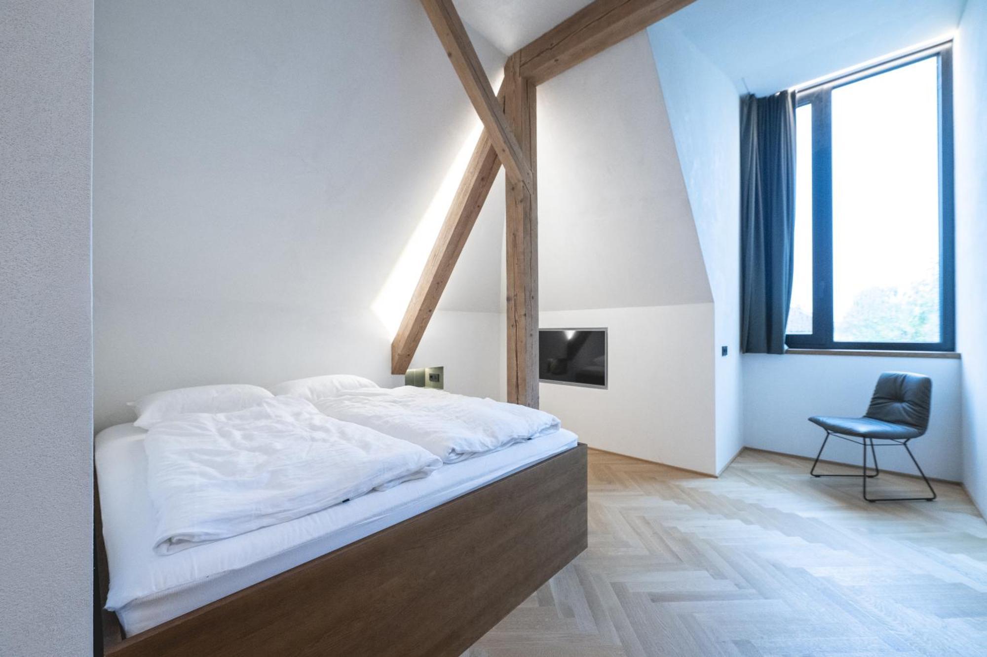 Lukas Kapeller Hotel Und Restaurant Steyr Exterior photo
